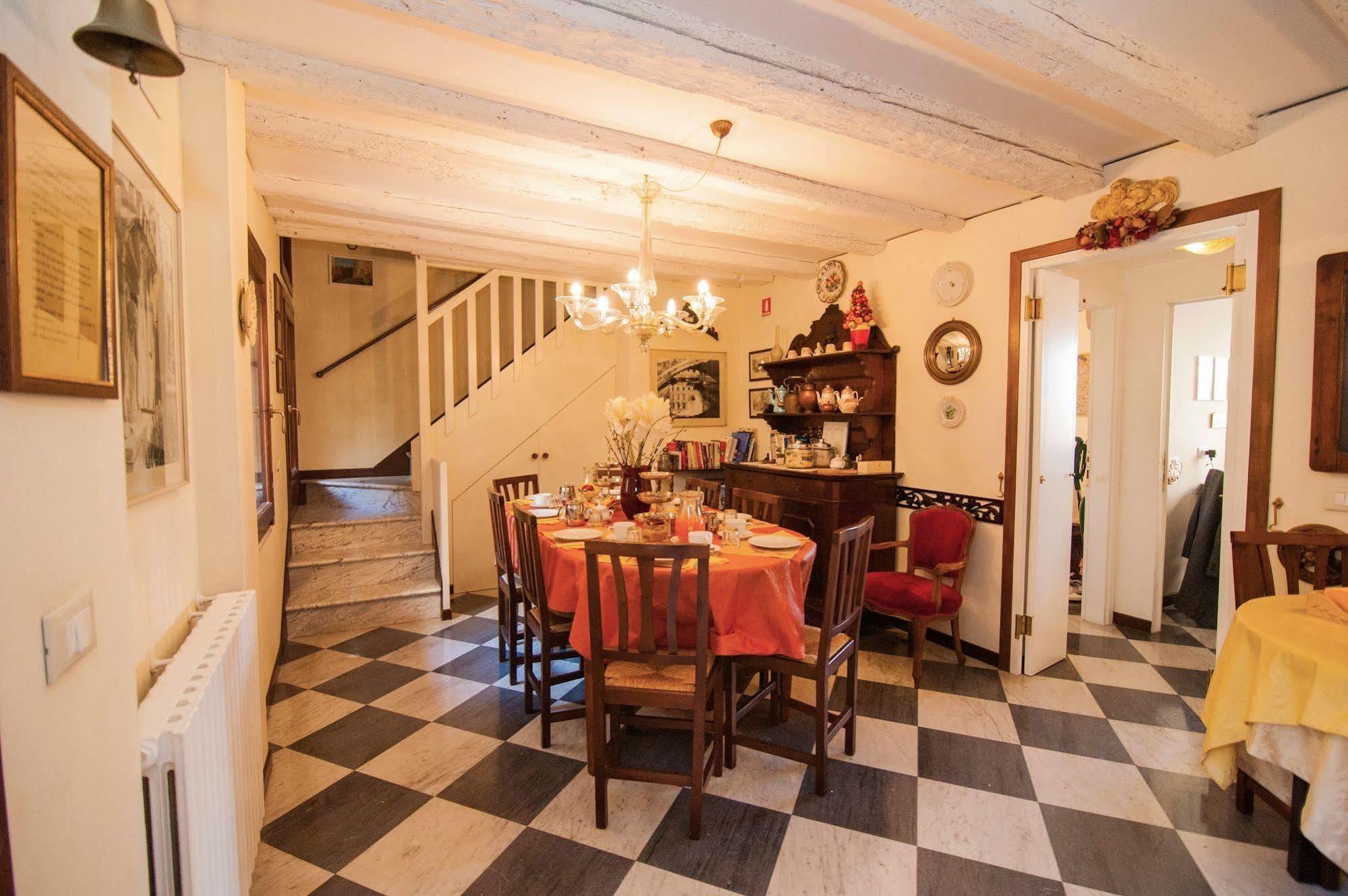 3749 Pontechiodo Bed & Breakfast Veneţia Exterior foto
