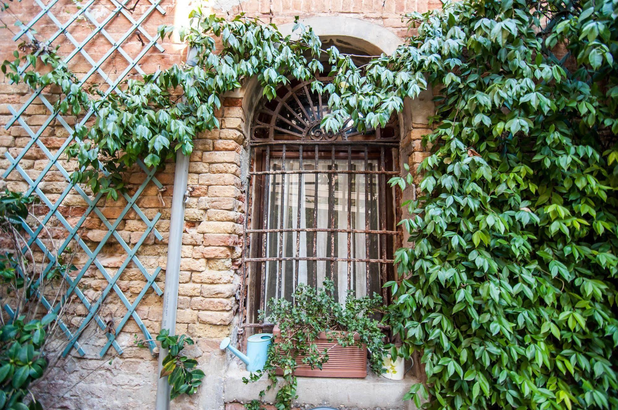 3749 Pontechiodo Bed & Breakfast Veneţia Exterior foto