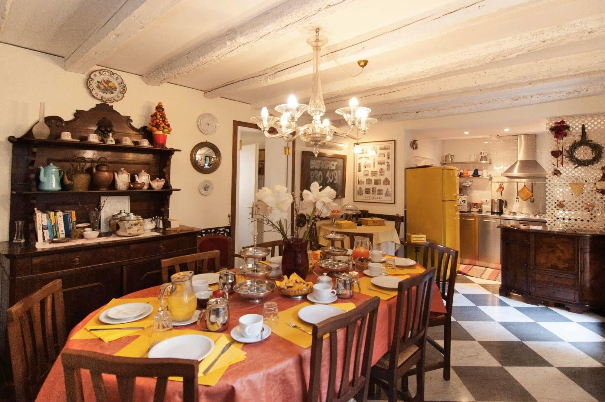 3749 Pontechiodo Bed & Breakfast Veneţia Exterior foto